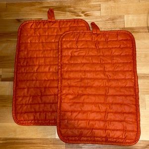 Midcentury orange potholders